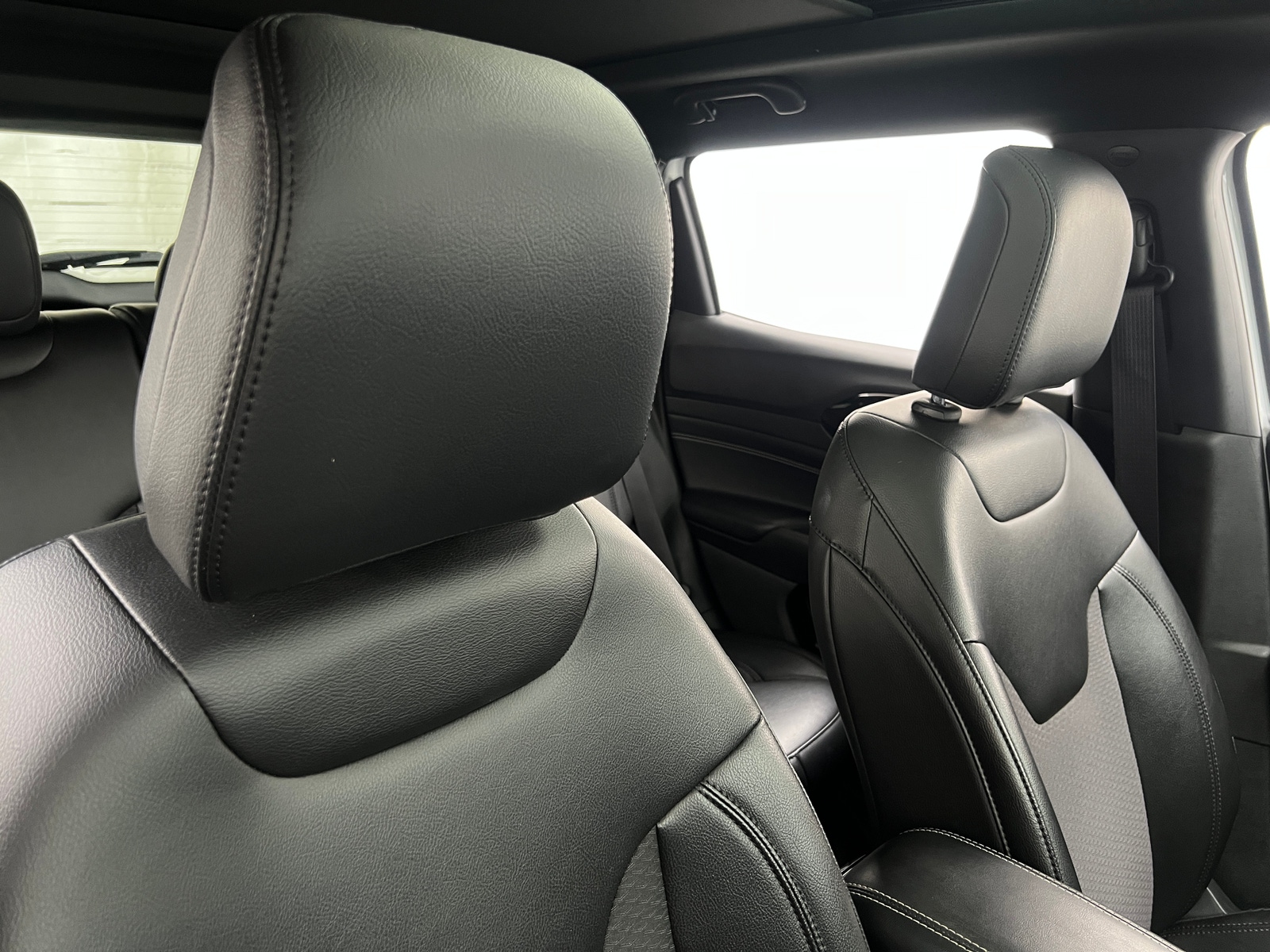 Thumbnail: 2022 Jeep Compass - 2