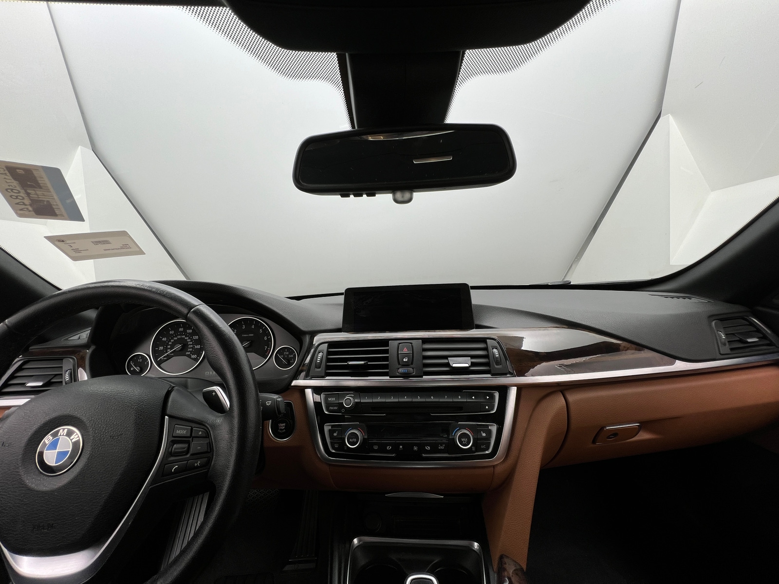 Thumbnail: 2015 BMW 4 Series - 2