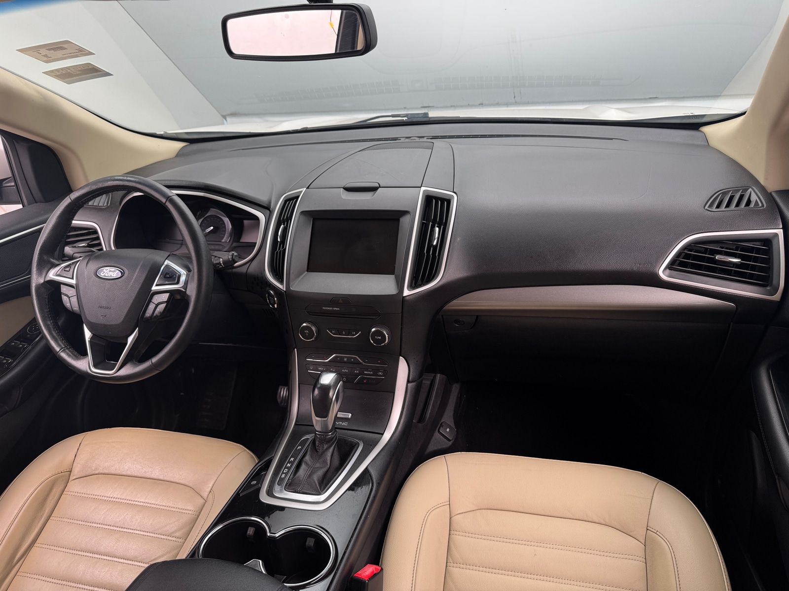 Thumbnail: 2015 Ford Edge - 2
