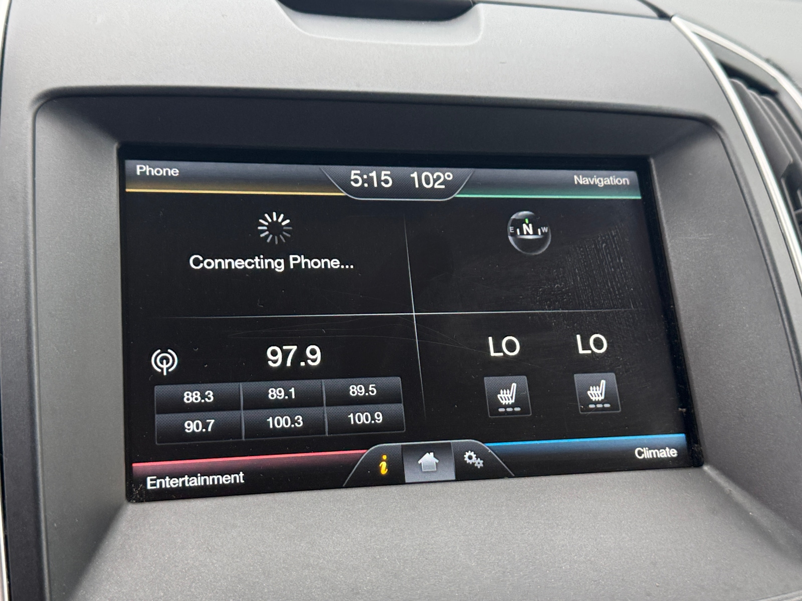 Thumbnail: 2015 Ford Edge - 3