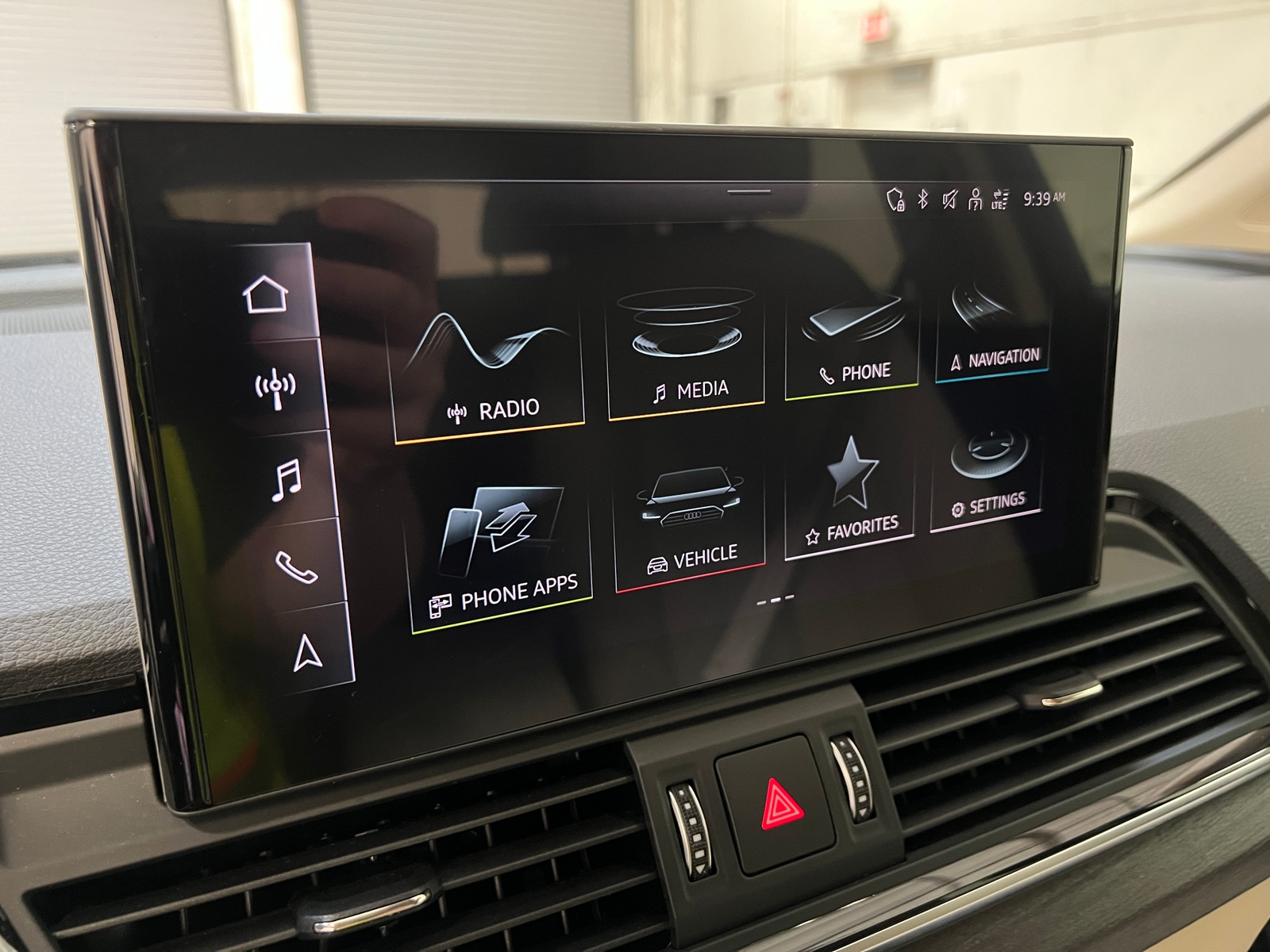 Thumbnail: 2021 Audi Q5 - 3