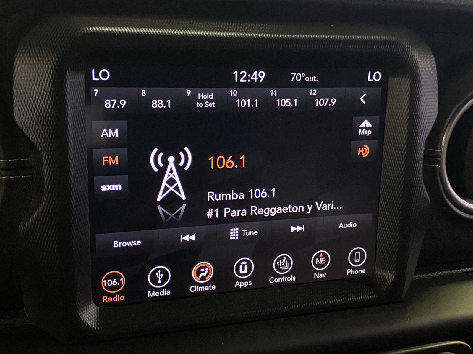 Thumbnail: 2019 Jeep Wrangler - 4