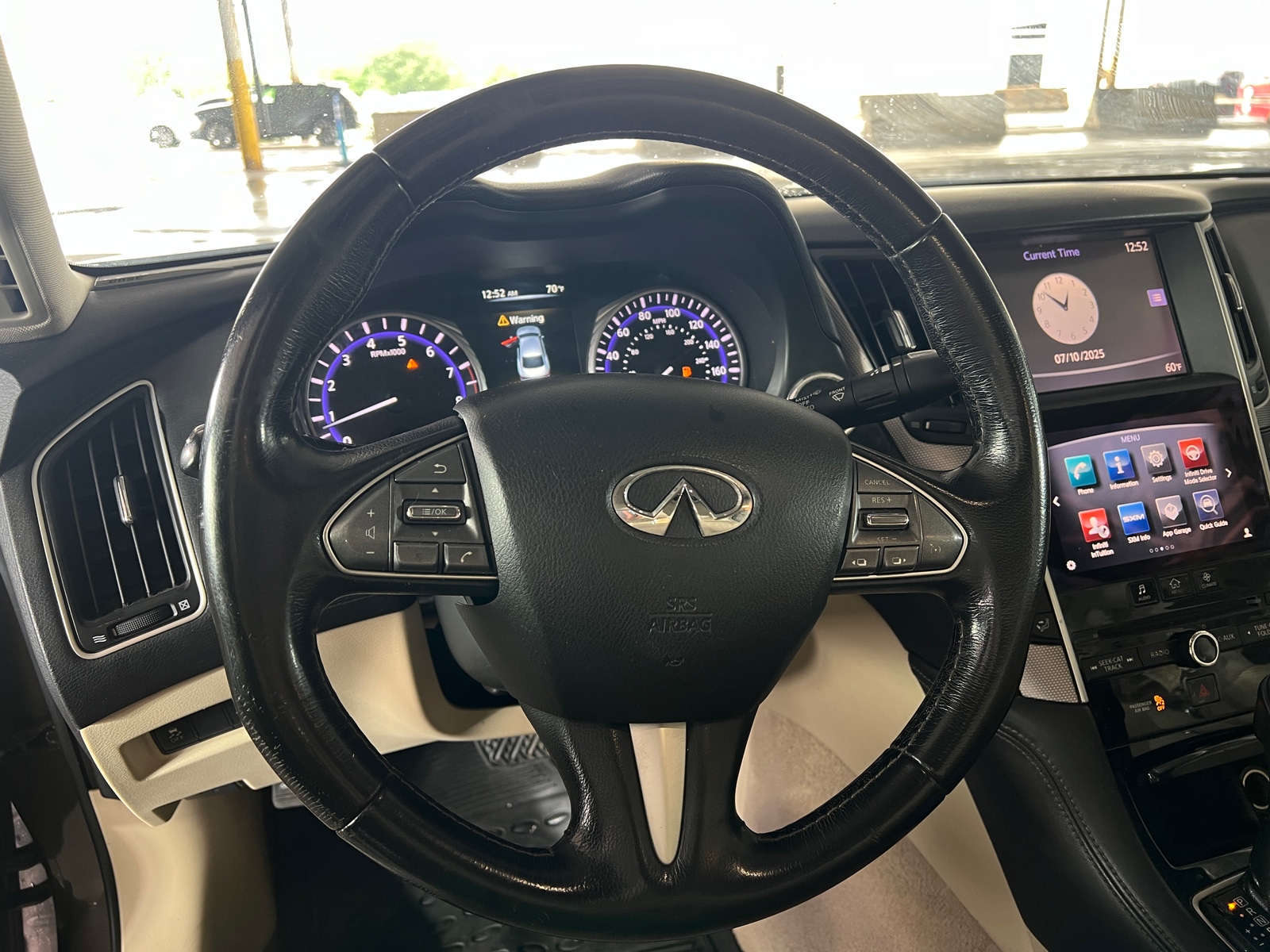 Thumbnail: 2017 INFINITI Q50 - 4