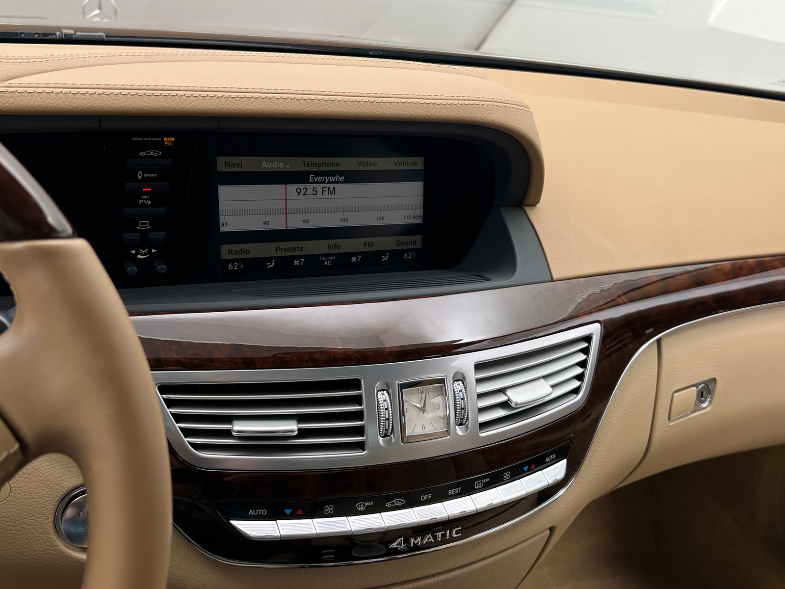 Thumbnail: 2013 Mercedes-Benz S-Class - 3