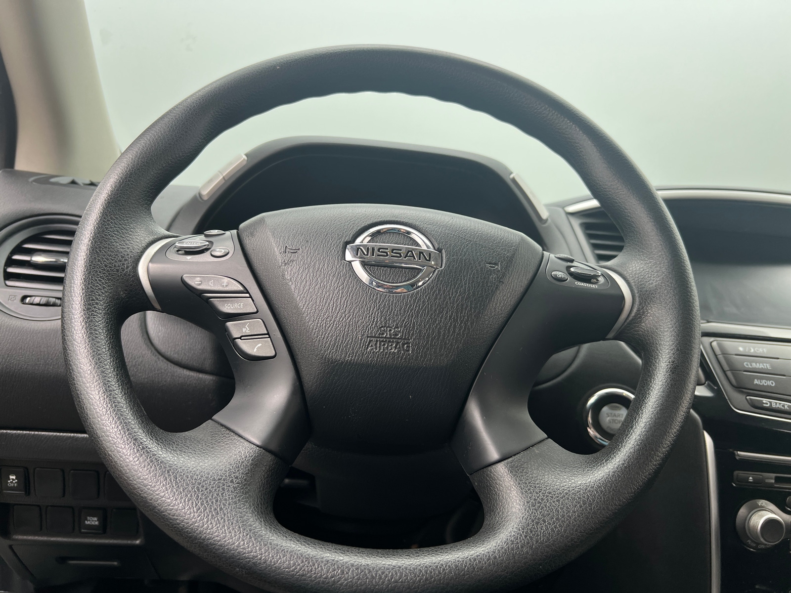 Thumbnail: 2019 Nissan Pathfinder - 5