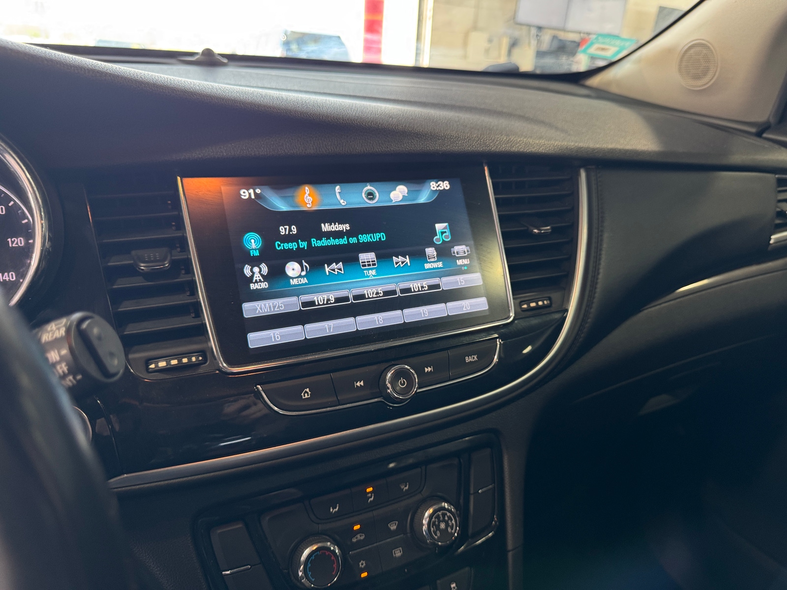 Thumbnail: 2017 Buick Encore - 4