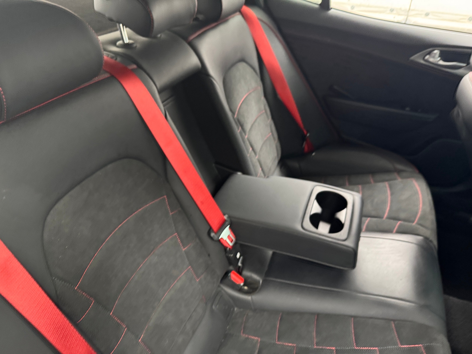 Thumbnail: 2023 Kia Stinger - 5