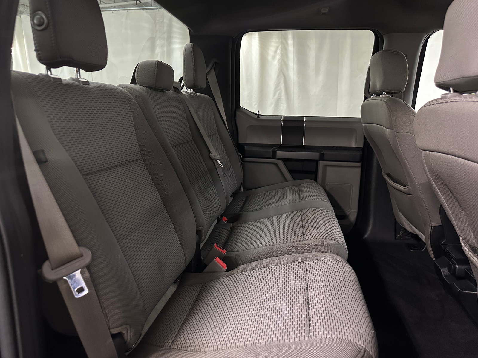 Thumbnail: 2019 Ford Econoline - 6