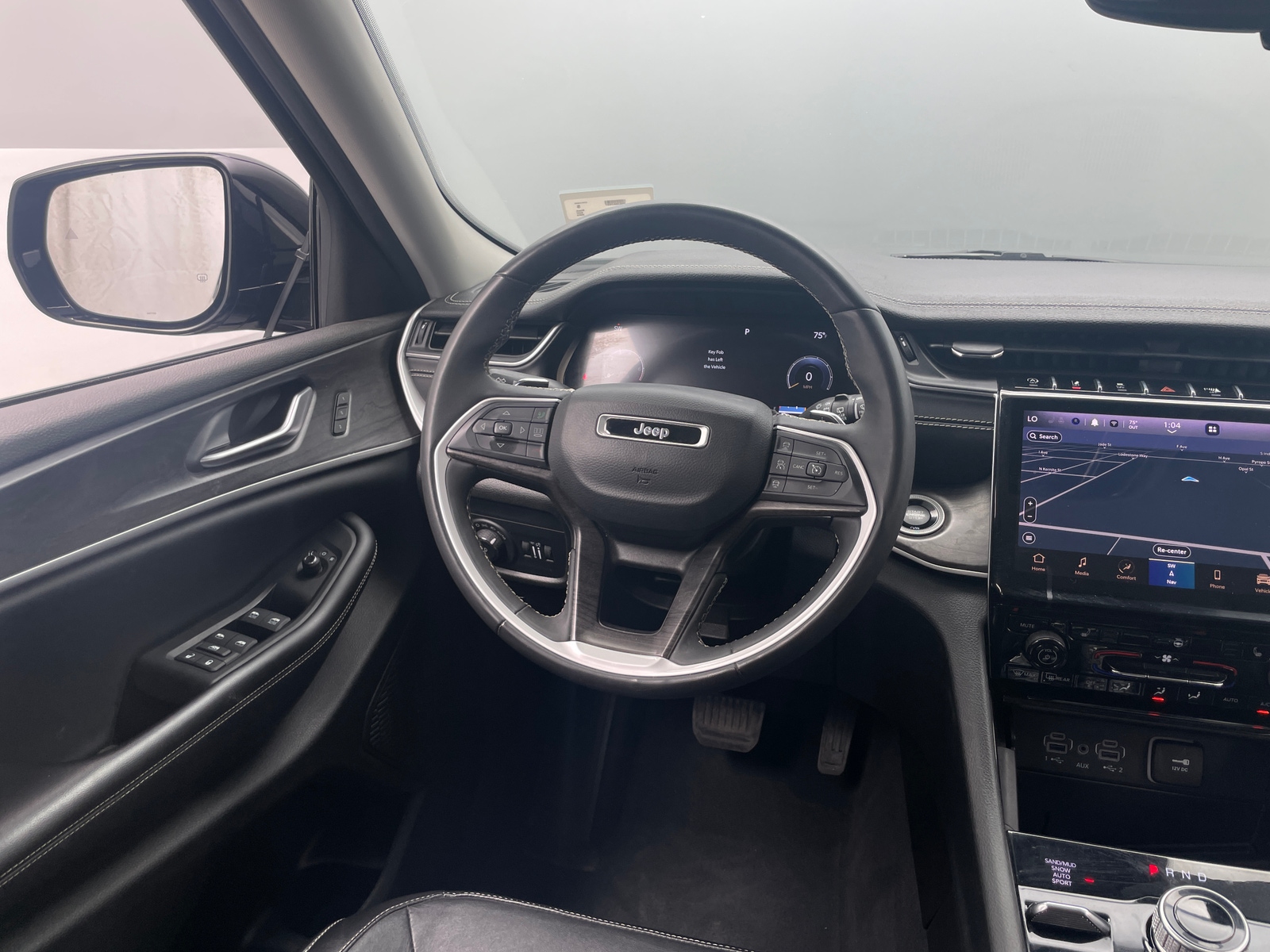Thumbnail: 2023 Jeep Grand Cherokee L - 4
