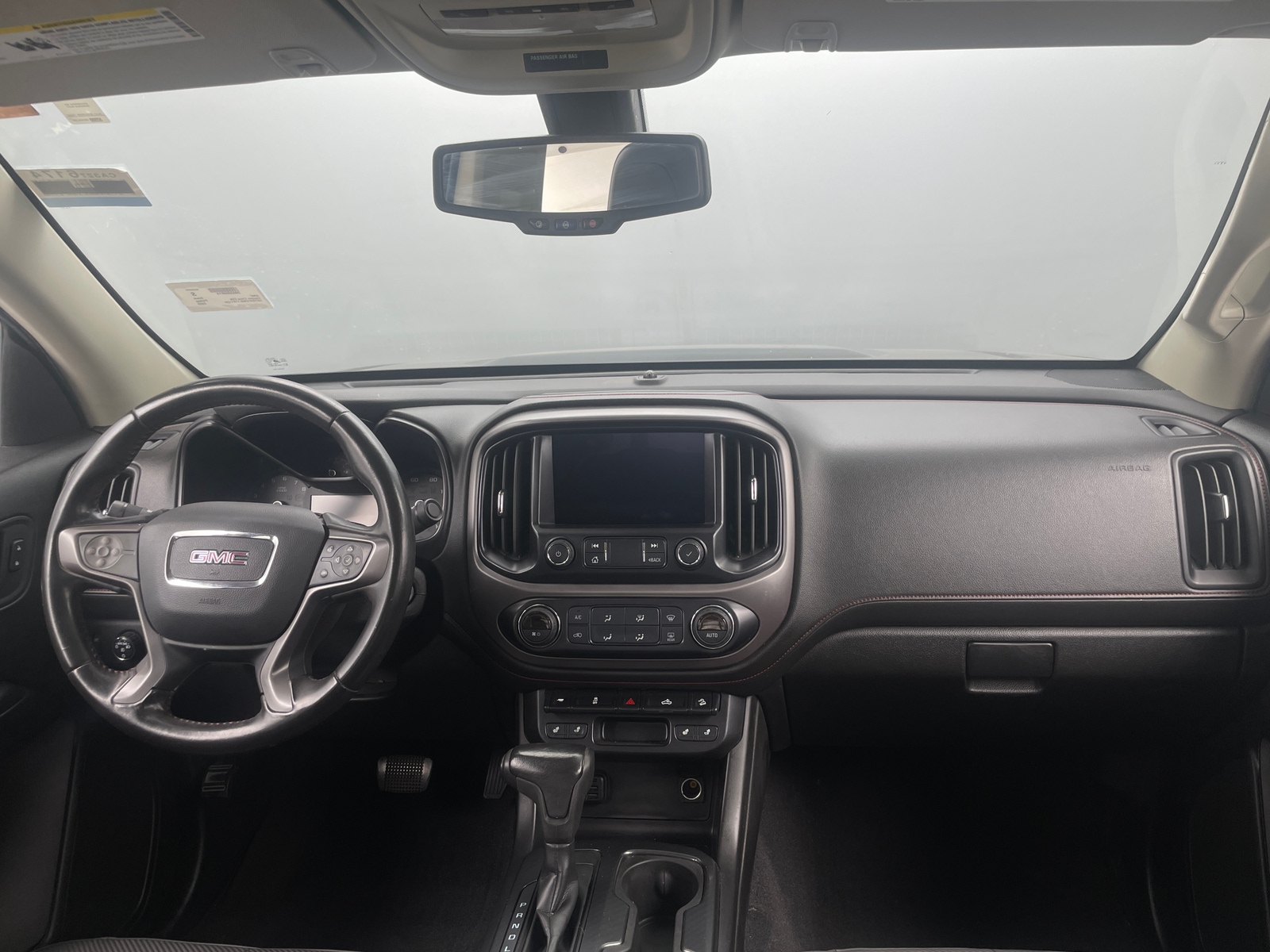 Thumbnail: 2020 GMC Canyon - 3
