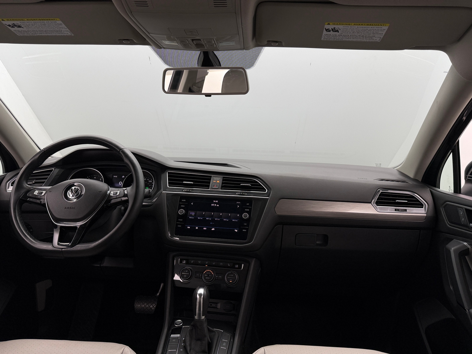 Thumbnail: 2019 Volkswagen Tiguan - 2