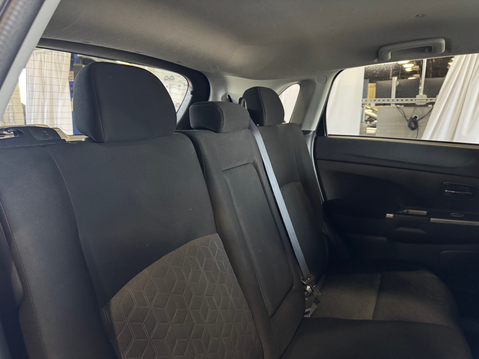 Thumbnail: 2020 Mitsubishi Outlander Sport - 6
