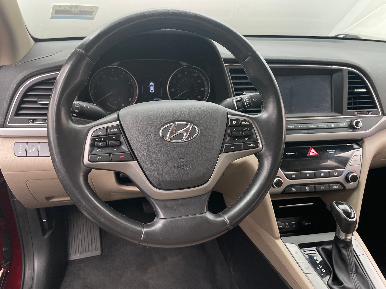 Thumbnail: 2017 Hyundai Elantra - 4