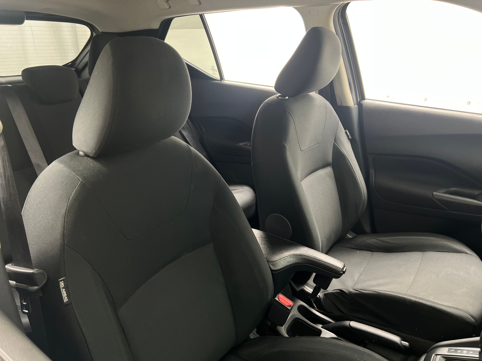 Thumbnail: 2023 Nissan Kicks - 2