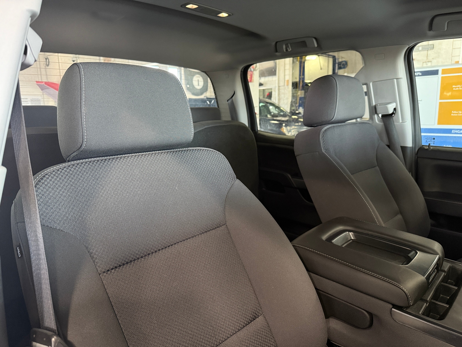 Thumbnail: 2018 Chevrolet Silverado 1500 - 2