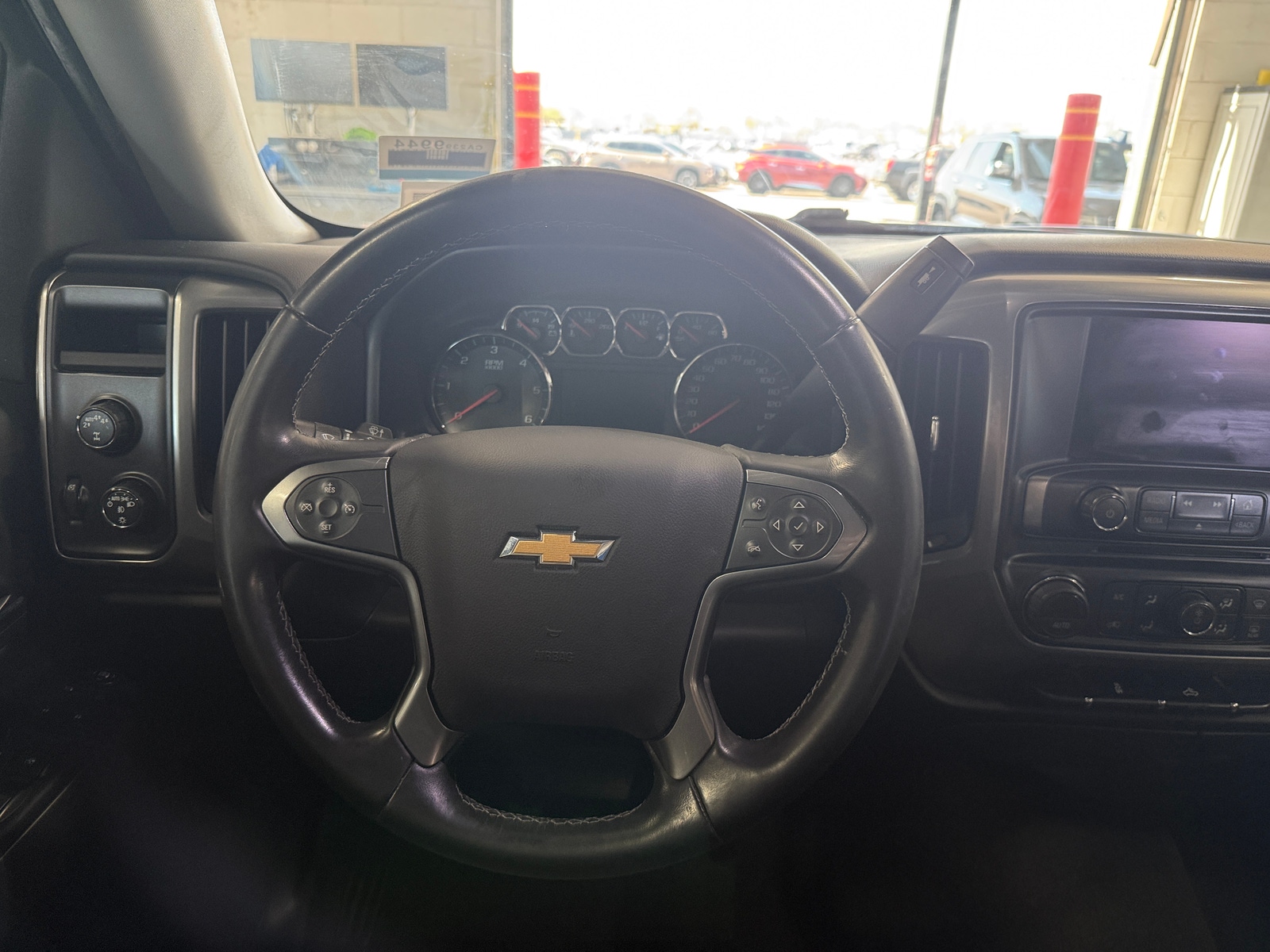 Thumbnail: 2018 Chevrolet Silverado 1500 - 5