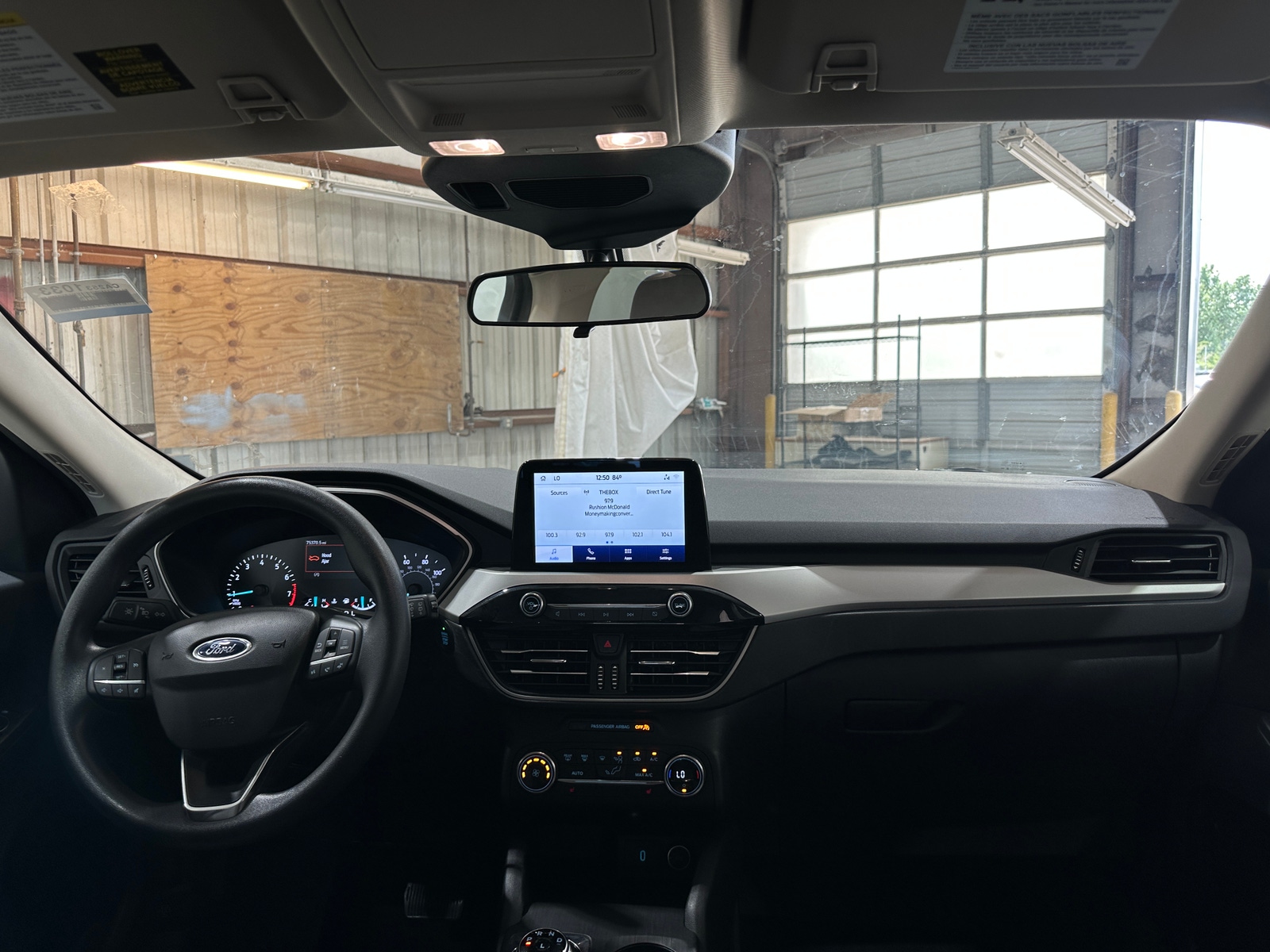 Thumbnail: 2020 Ford Escape - 3