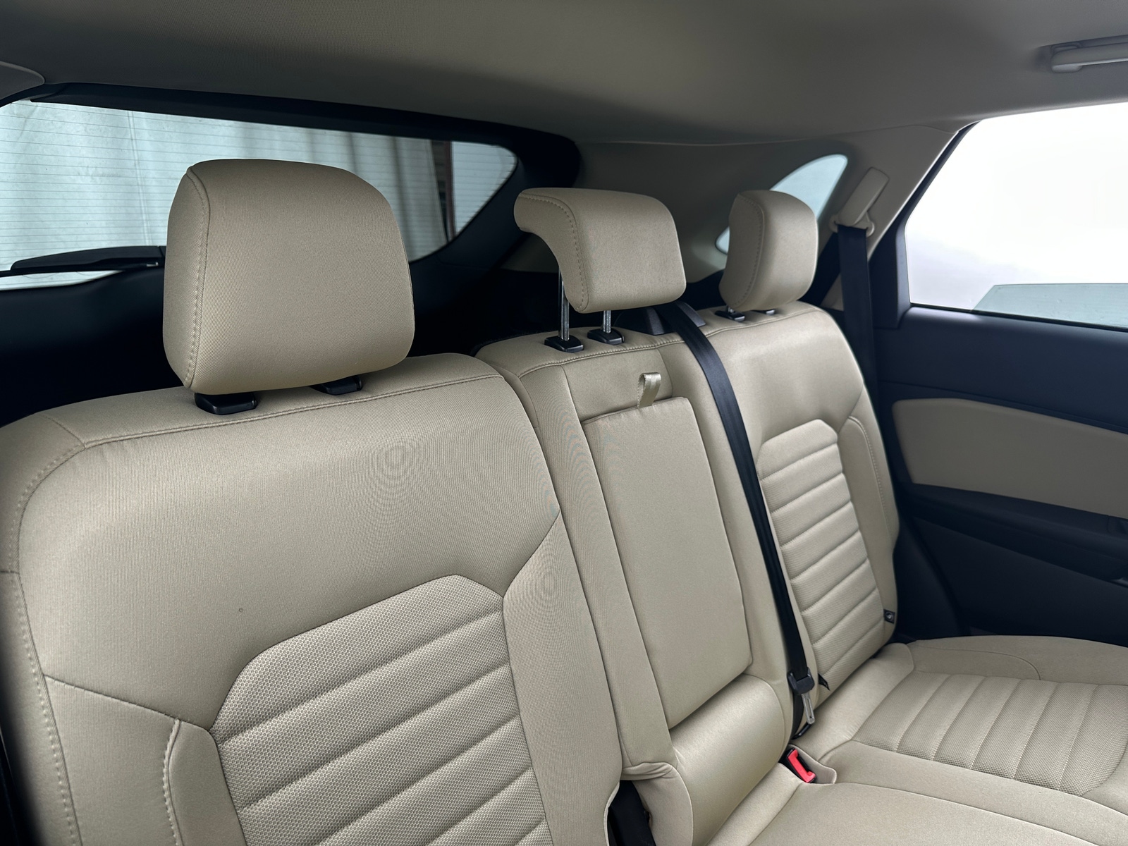 Thumbnail: 2016 Ford Edge - 6