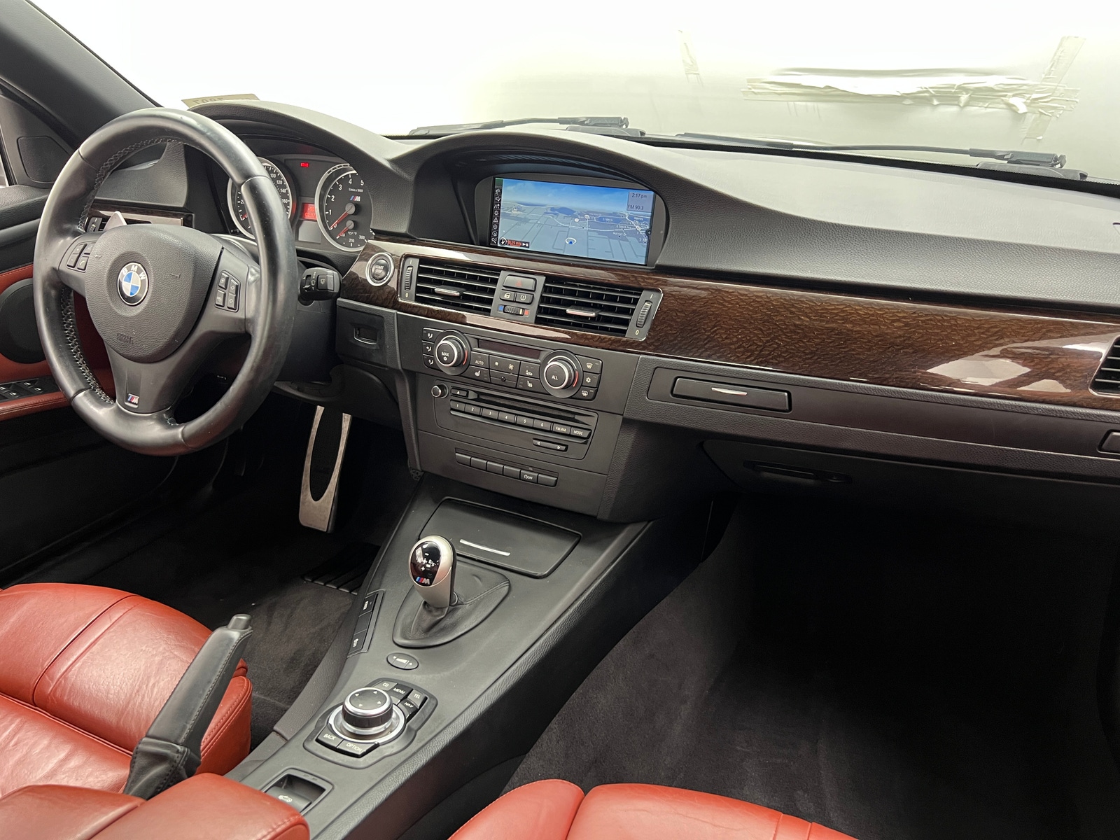Thumbnail: 2011 BMW M3 - 2