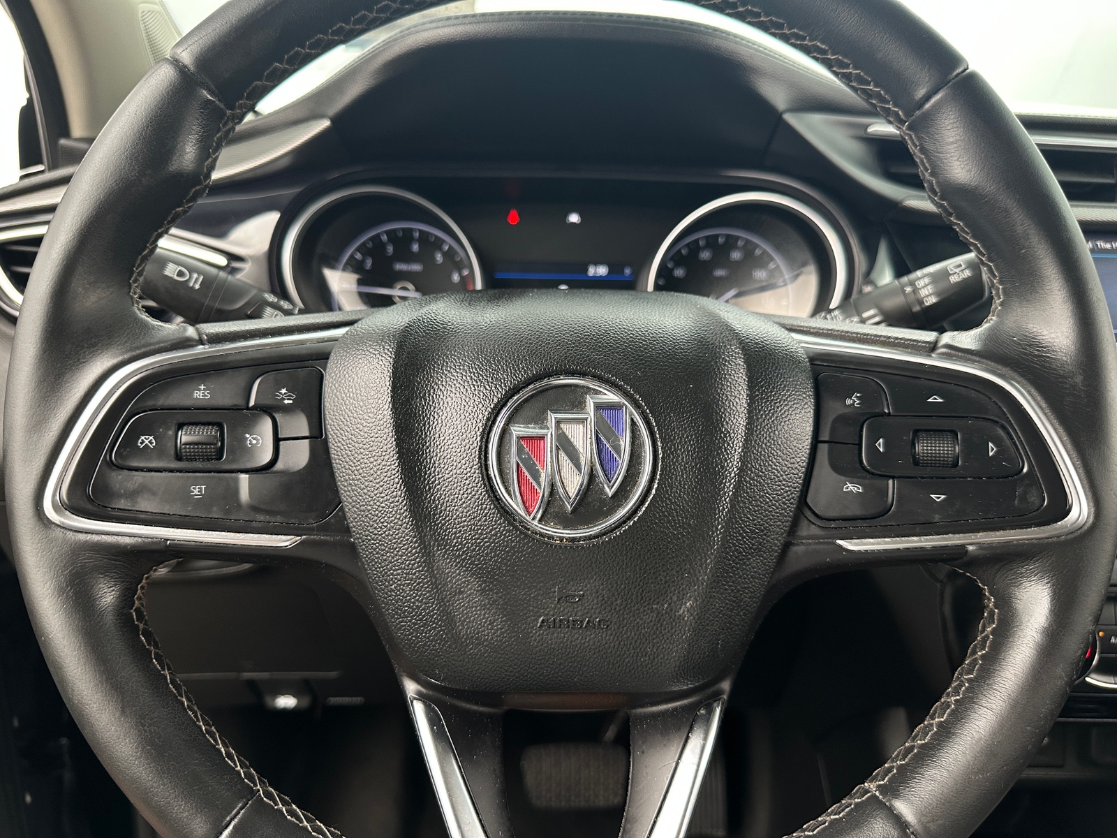 Thumbnail: 2021 Buick Encore GX - 4