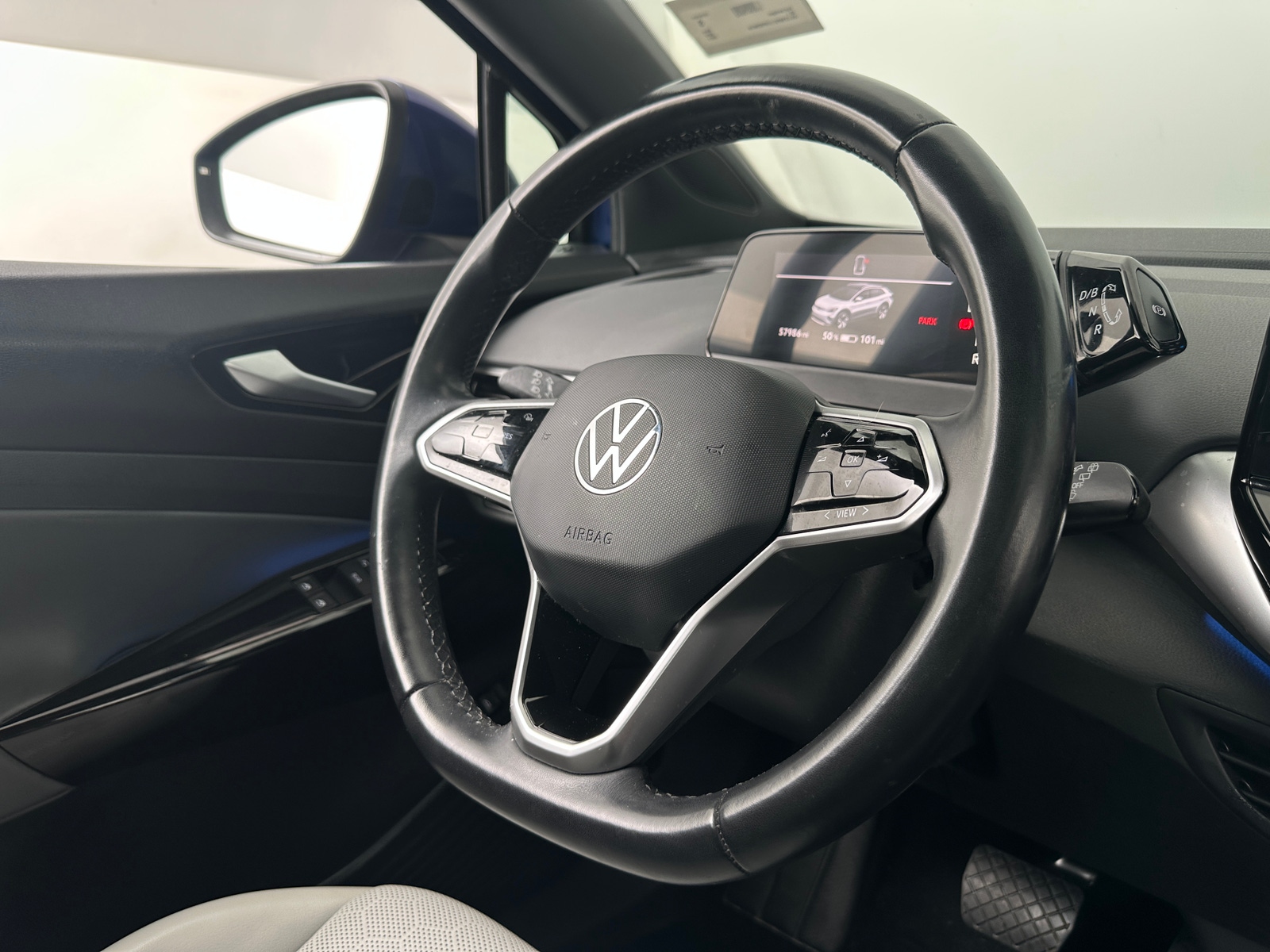 Thumbnail: 2021 Volkswagen ID.4 - 4