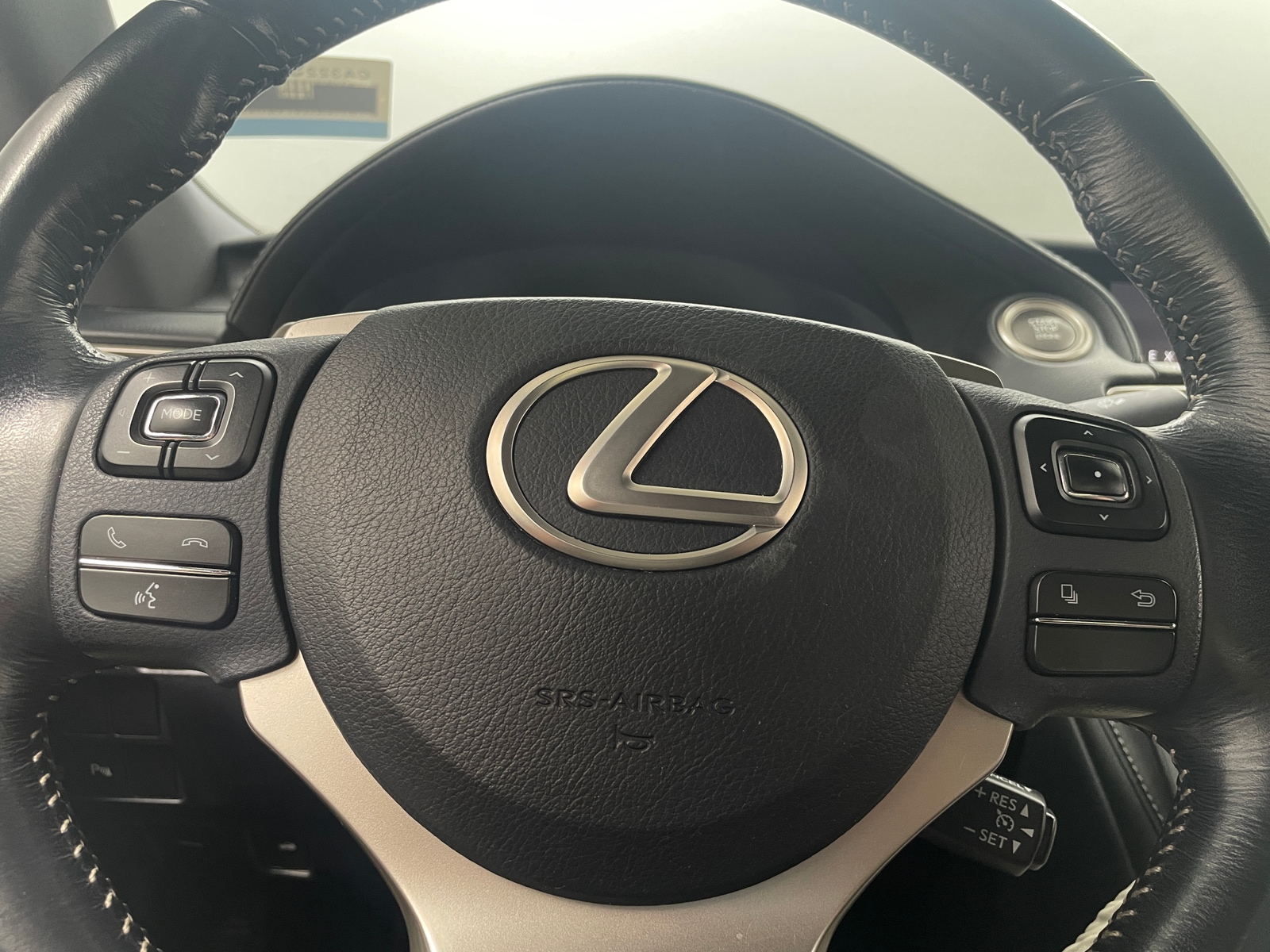 Thumbnail: 2015 Lexus RC - 3
