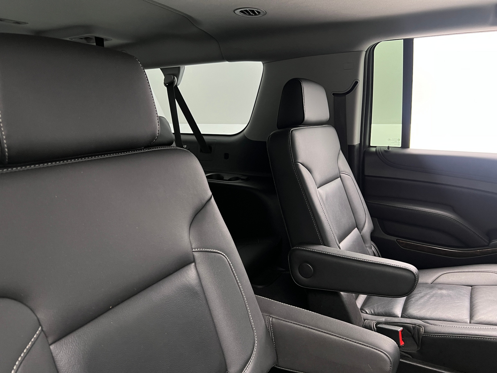 Thumbnail: 2019 Chevrolet Suburban - 5