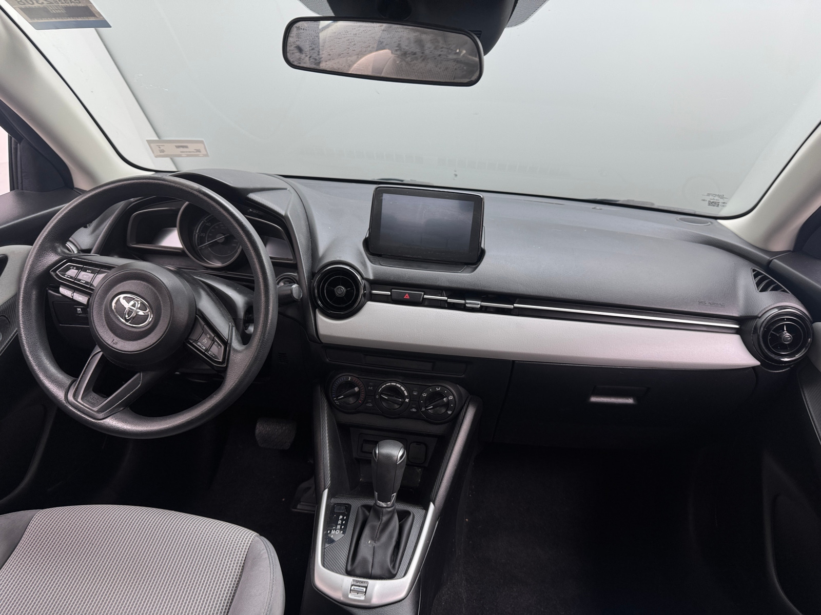 Thumbnail: 2019 Toyota Yaris - 3