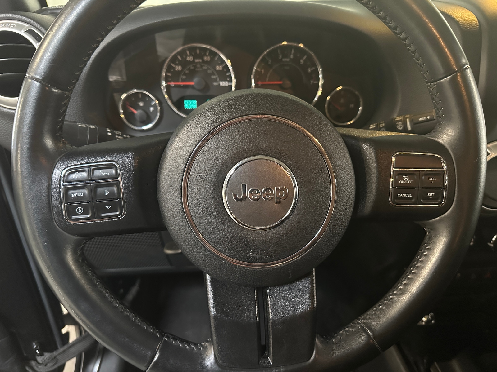 Thumbnail: 2017 Jeep Wrangler - 5
