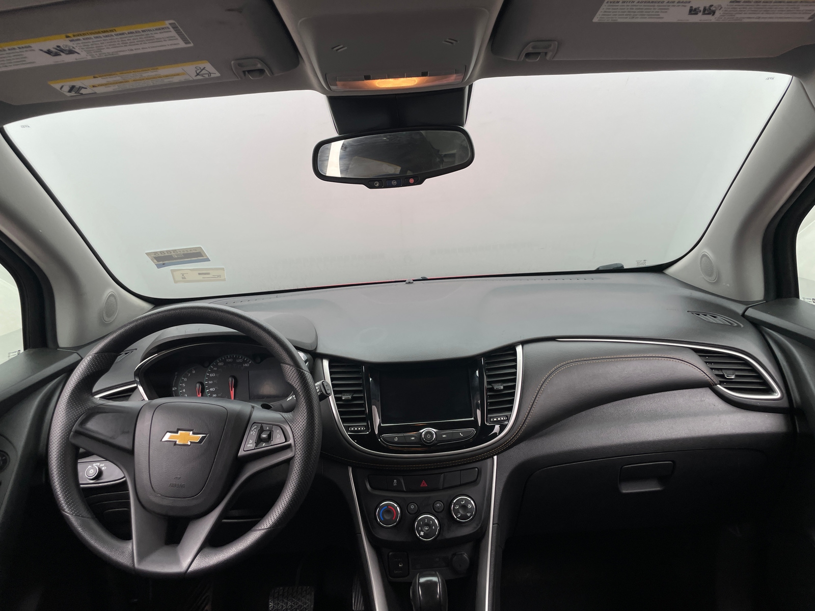 Thumbnail: 2020 Chevrolet Trax - 3