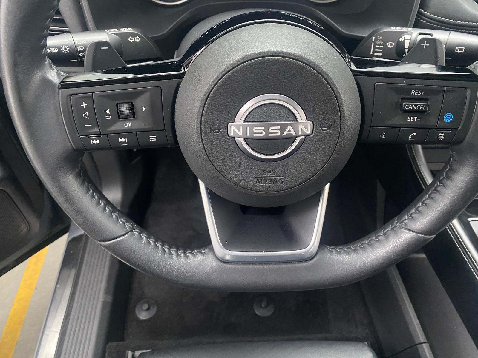 Thumbnail: 2023 Nissan Rogue - 4