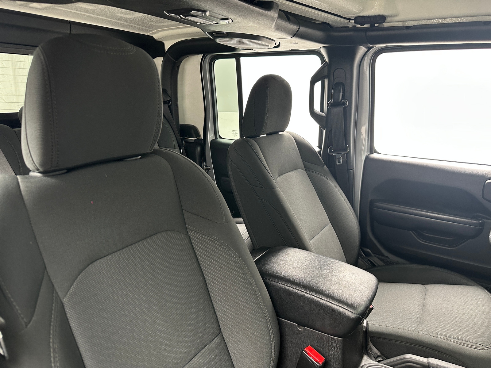 Thumbnail: 2021 Jeep Gladiator - 2