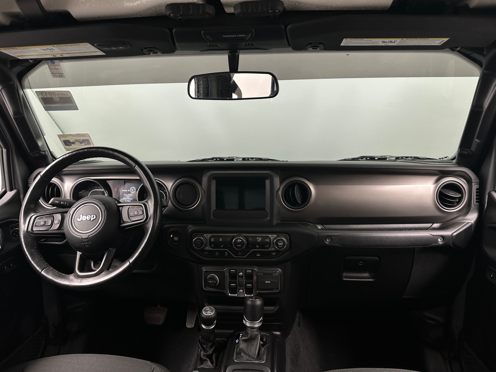 Thumbnail: 2021 Jeep Gladiator - 3