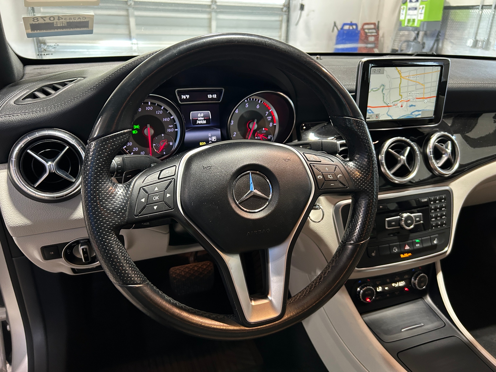 Thumbnail: 2014 Mercedes-Benz CLA - 4