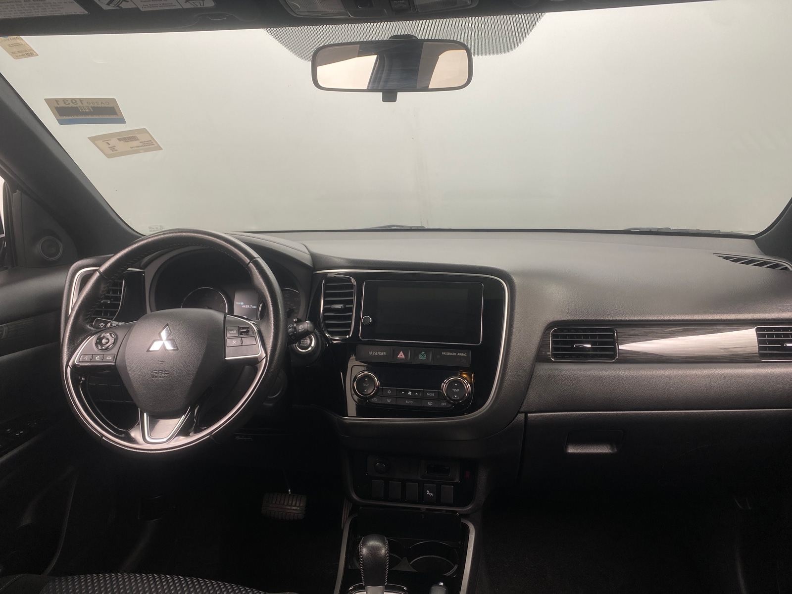 Thumbnail: 2018 Mitsubishi Outlander - 3