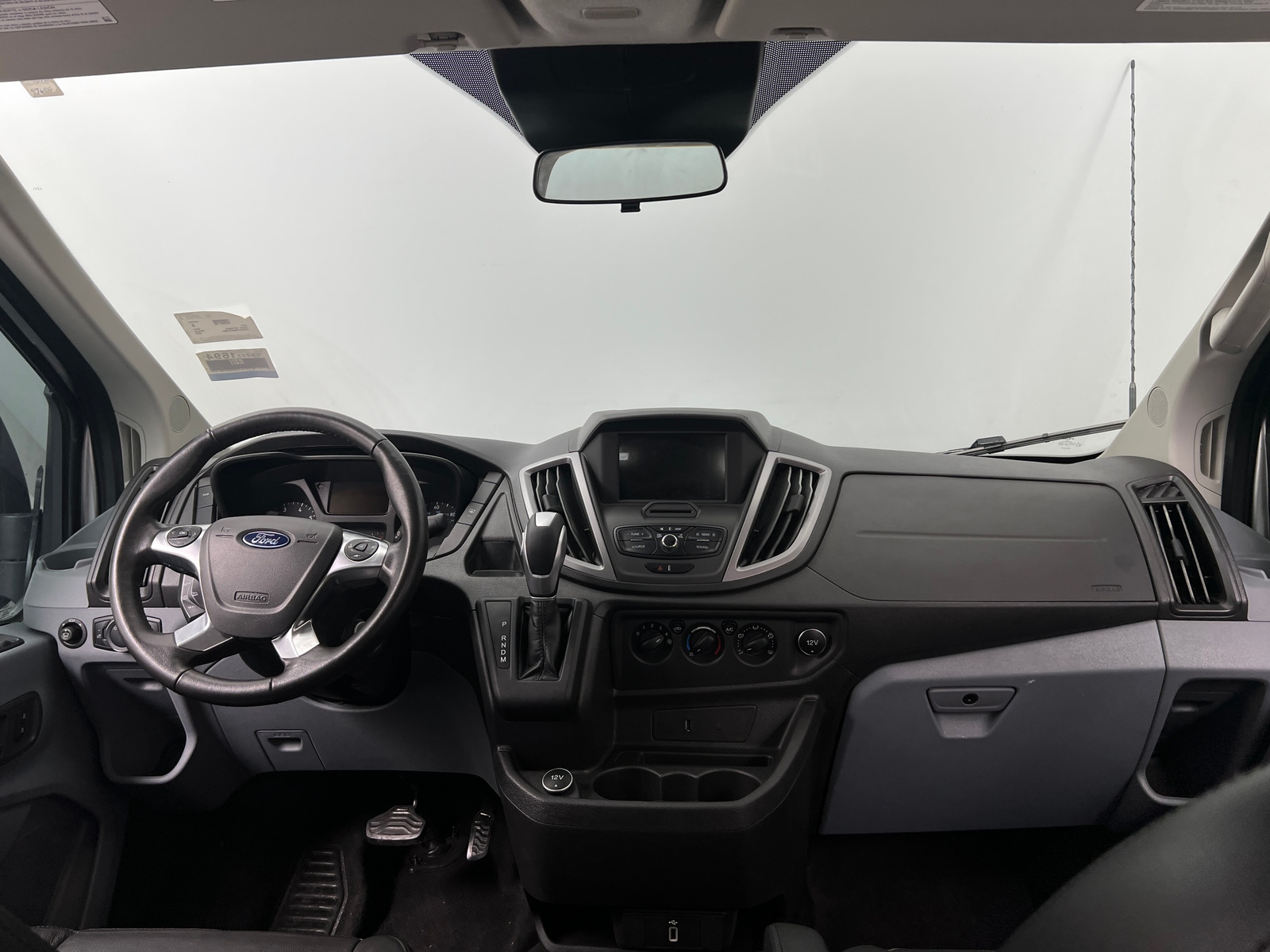 Thumbnail: 2019 Ford Transit Series - 3