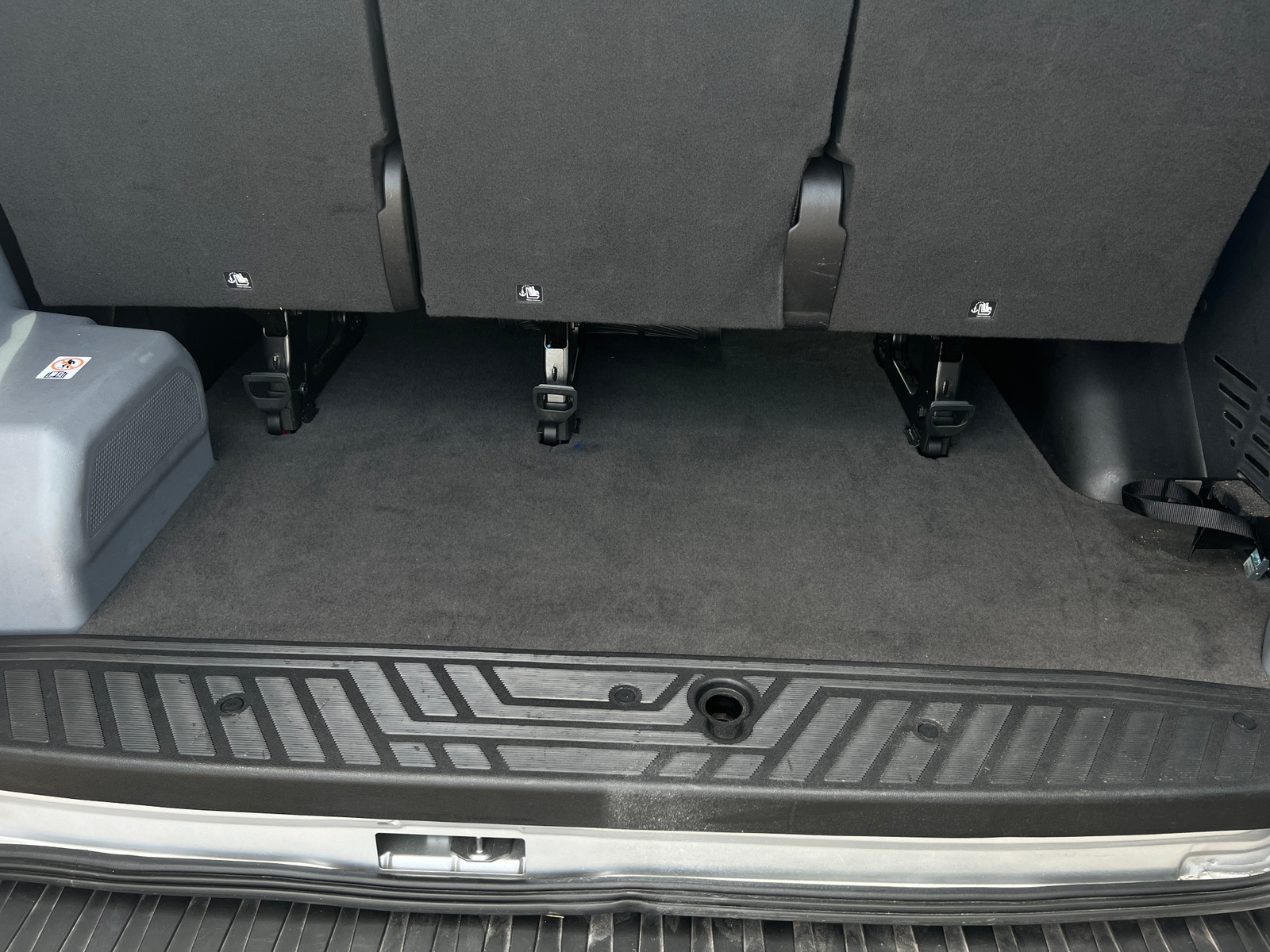 Thumbnail: 2019 Ford Transit Series - 7