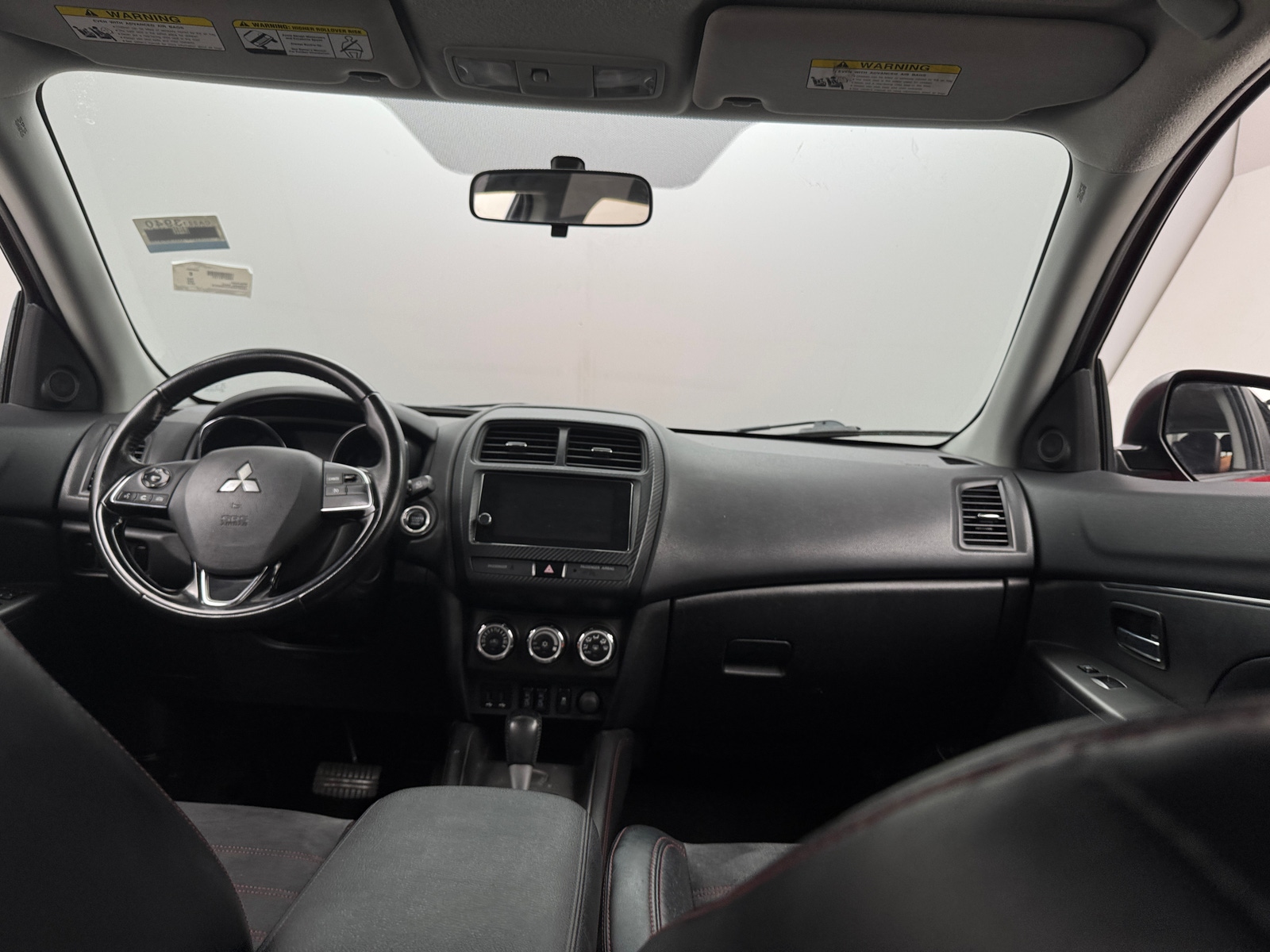Thumbnail: 2018 Mitsubishi Outlander Sport - 3