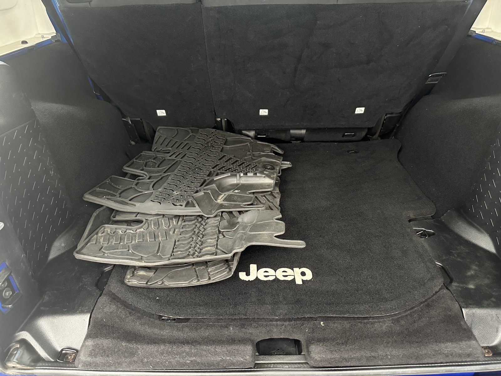 Thumbnail: 2016 Jeep Wrangler - 7