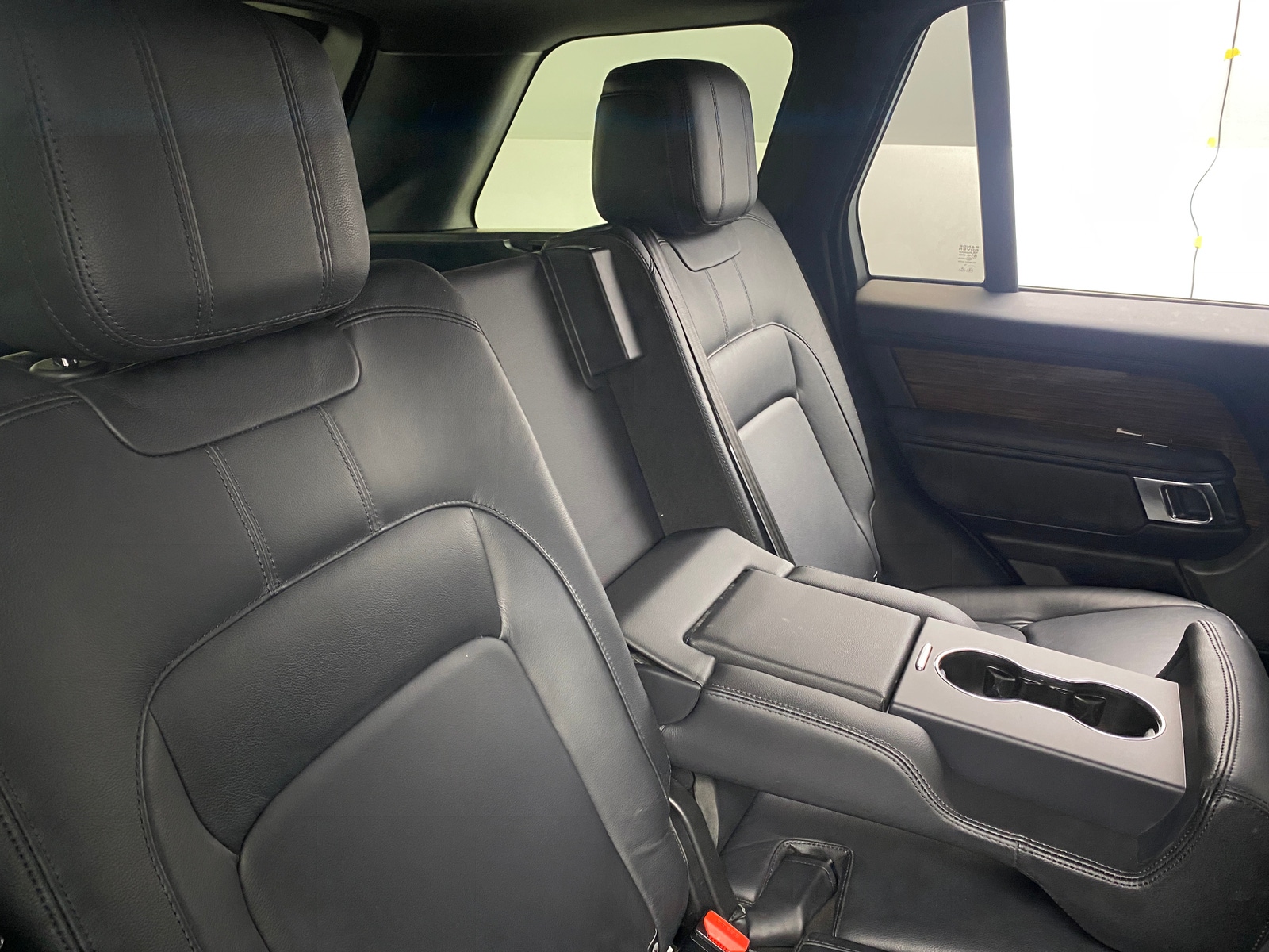 Thumbnail: 2018 Land Rover Range Rover - 5