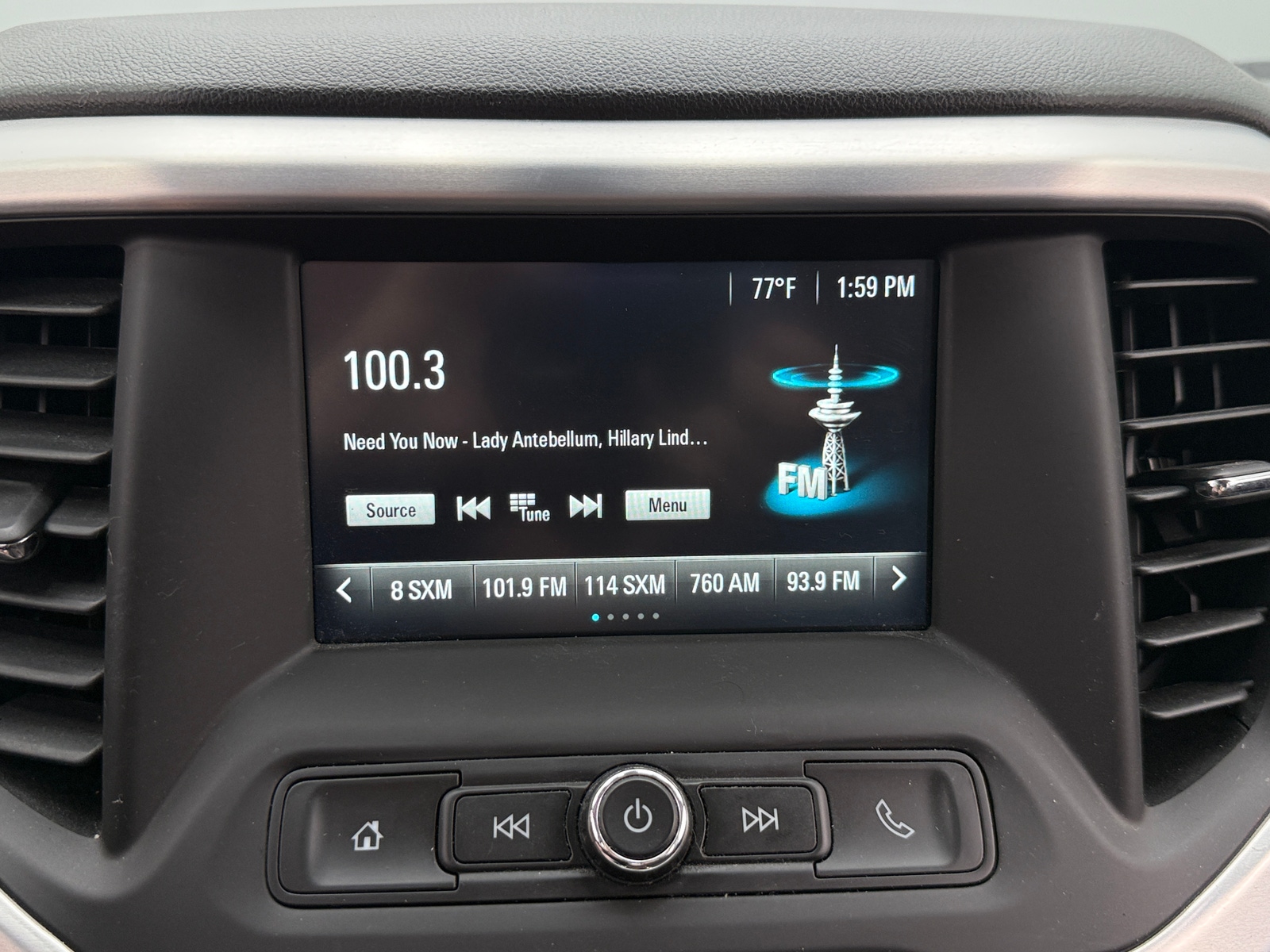 Thumbnail: 2017 GMC Acadia - 4