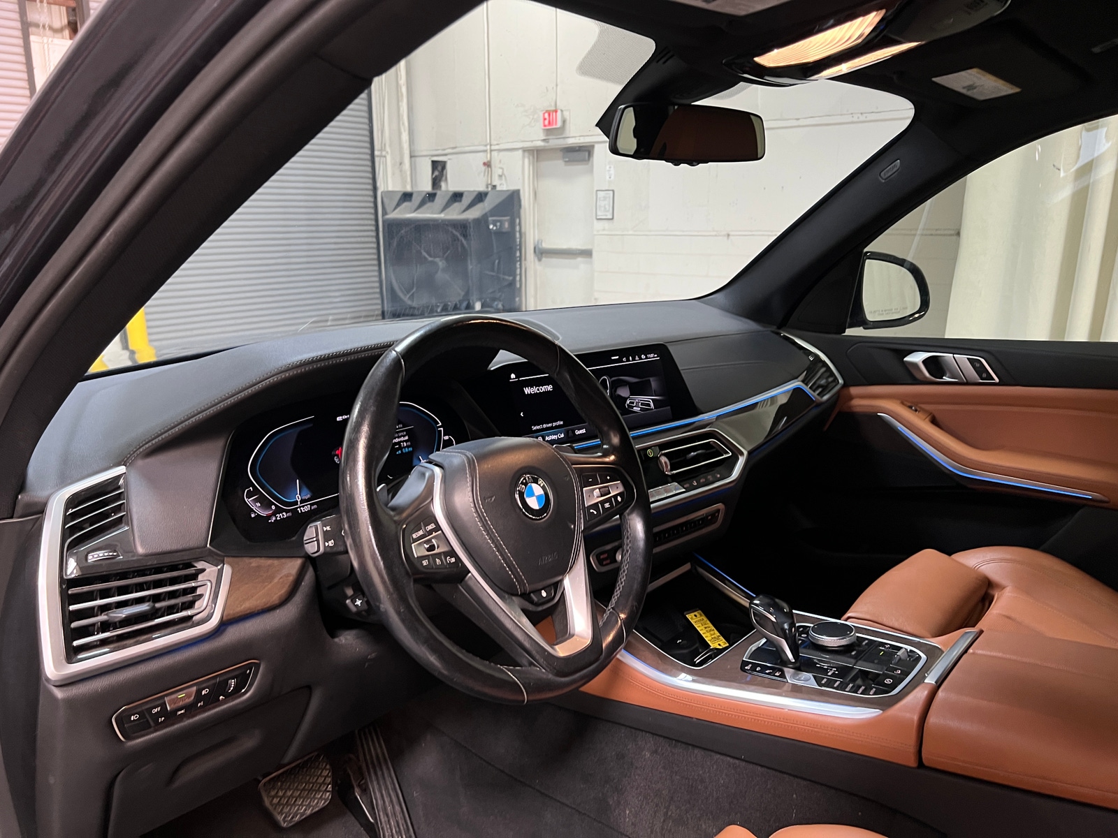 Thumbnail: 2021 BMW X5 - 2