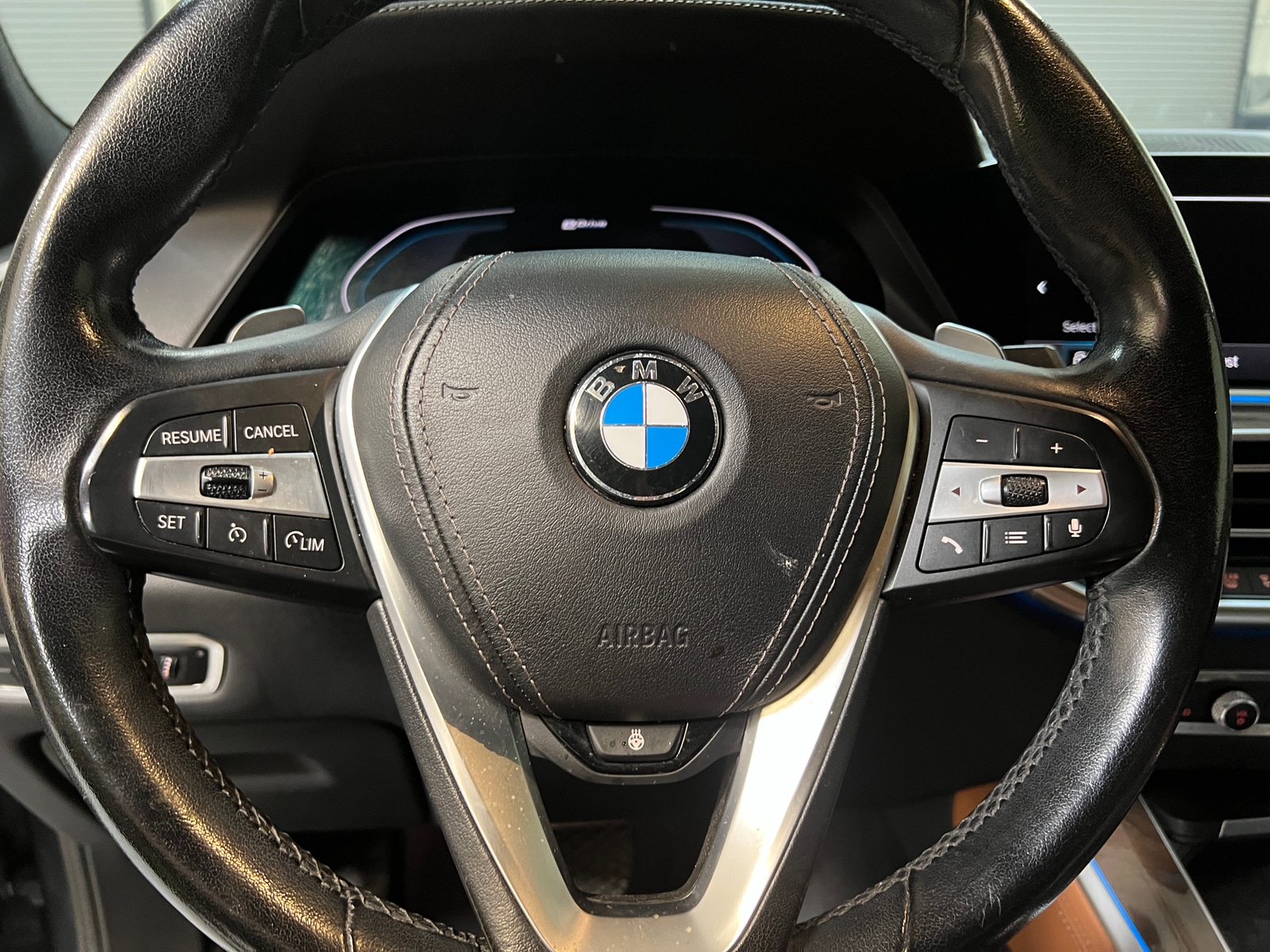 Thumbnail: 2021 BMW X5 - 4