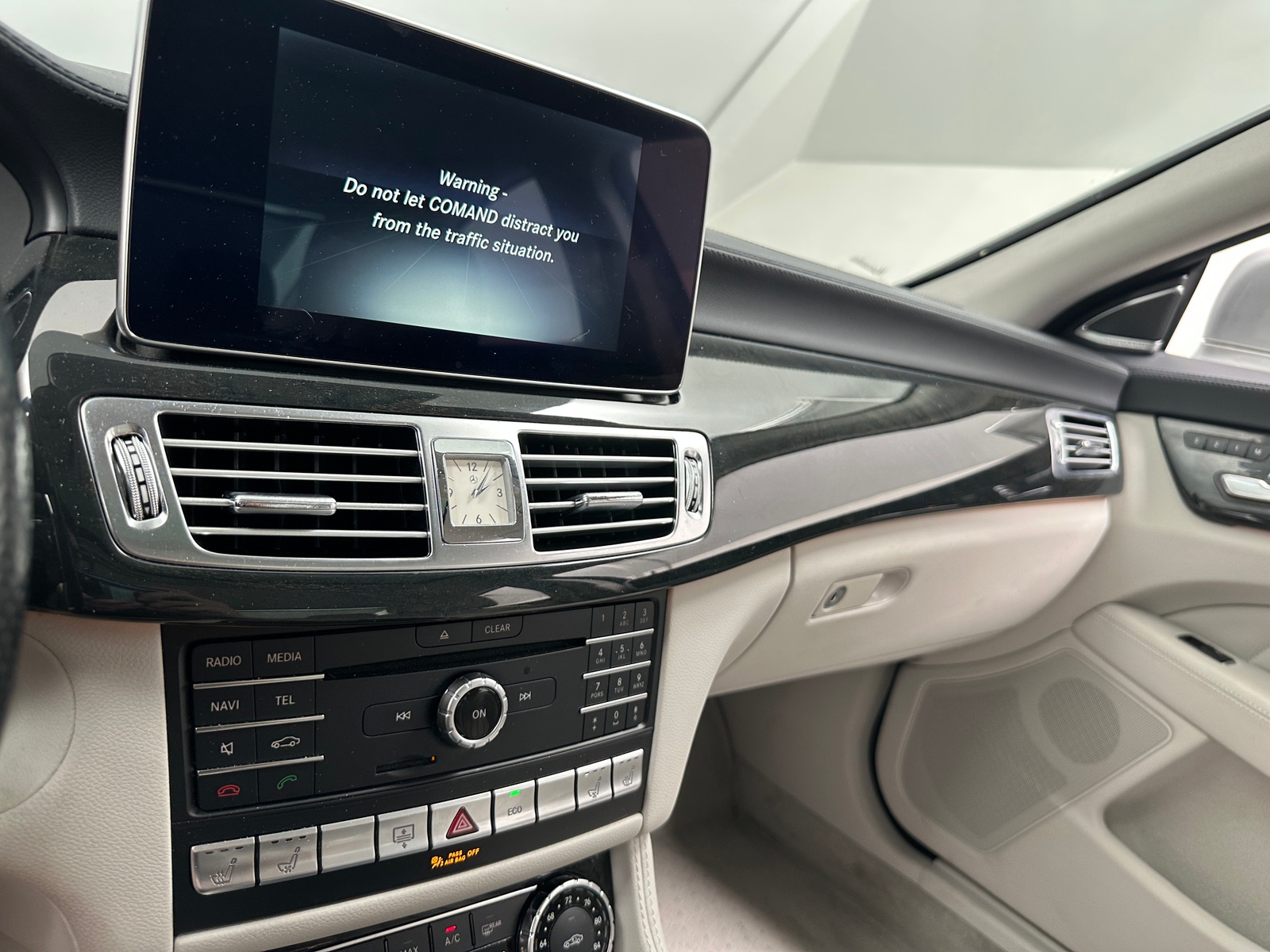 Thumbnail: 2016 Mercedes-Benz CLS - 2