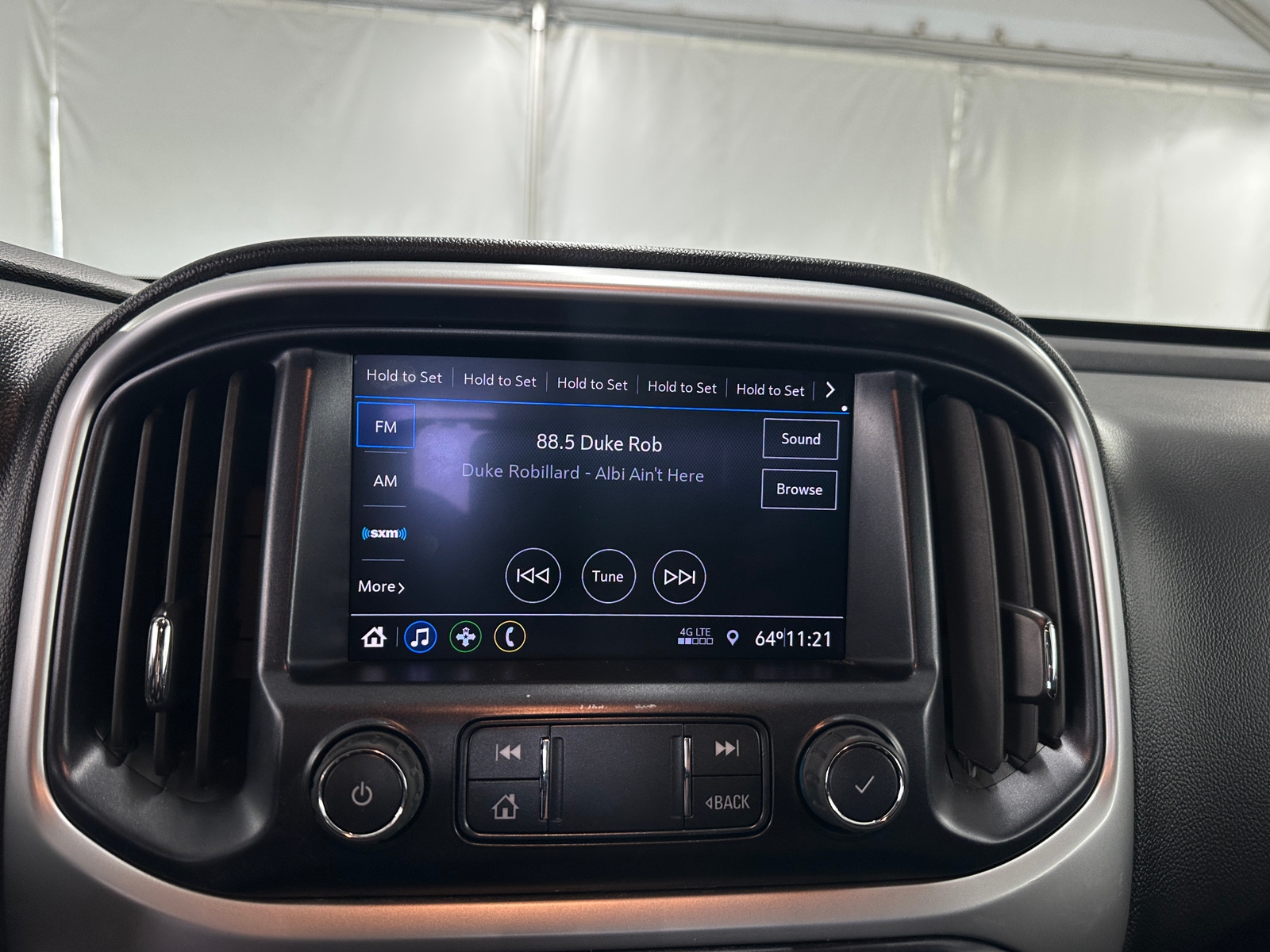 Thumbnail: 2022 Chevrolet Colorado - 4