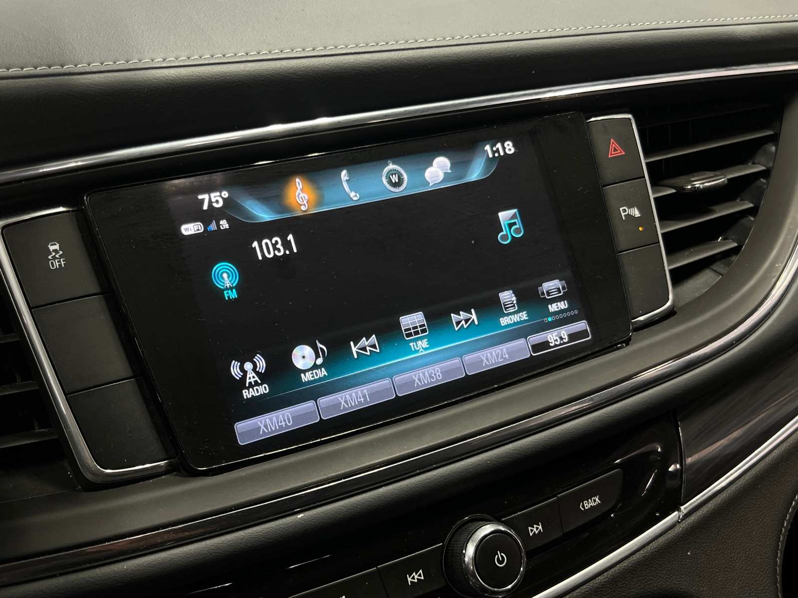 Thumbnail: 2019 Buick Enclave - 3