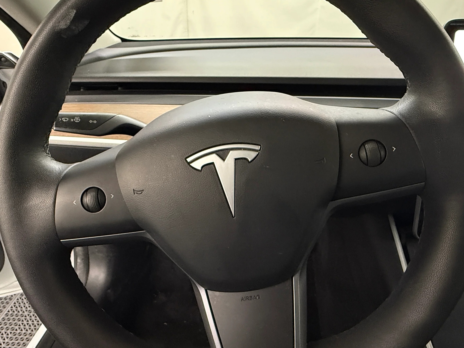 Thumbnail: 2020 Tesla Model 3 - 3