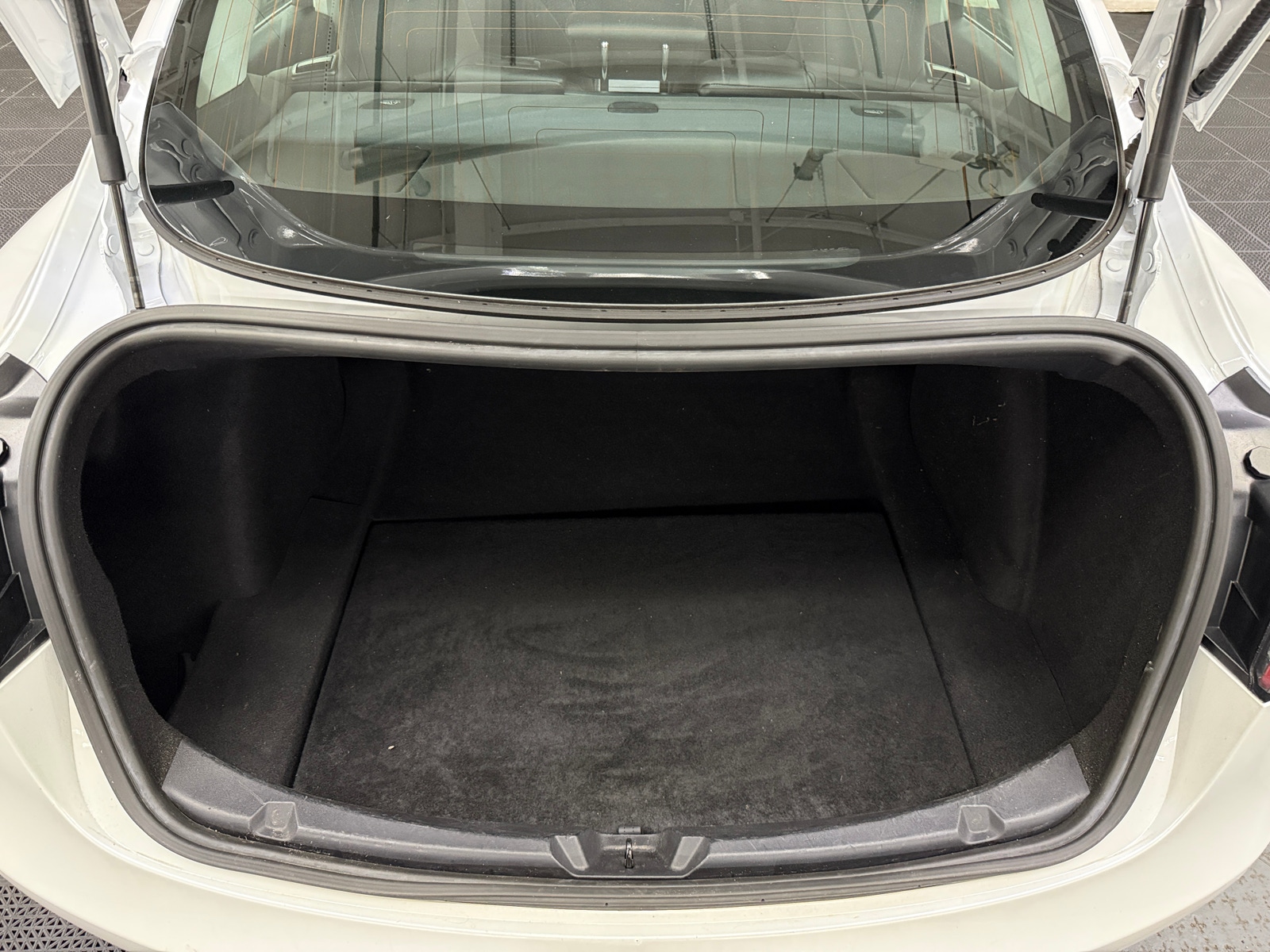 Thumbnail: 2020 Tesla Model 3 - 5