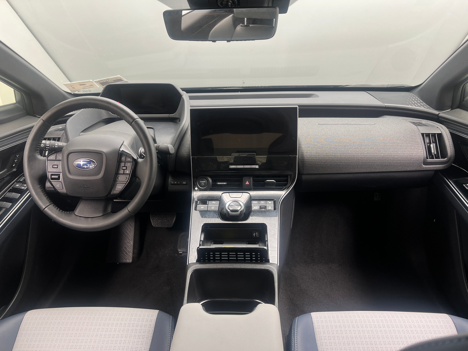 Thumbnail: 2023 Subaru Solterra - 3