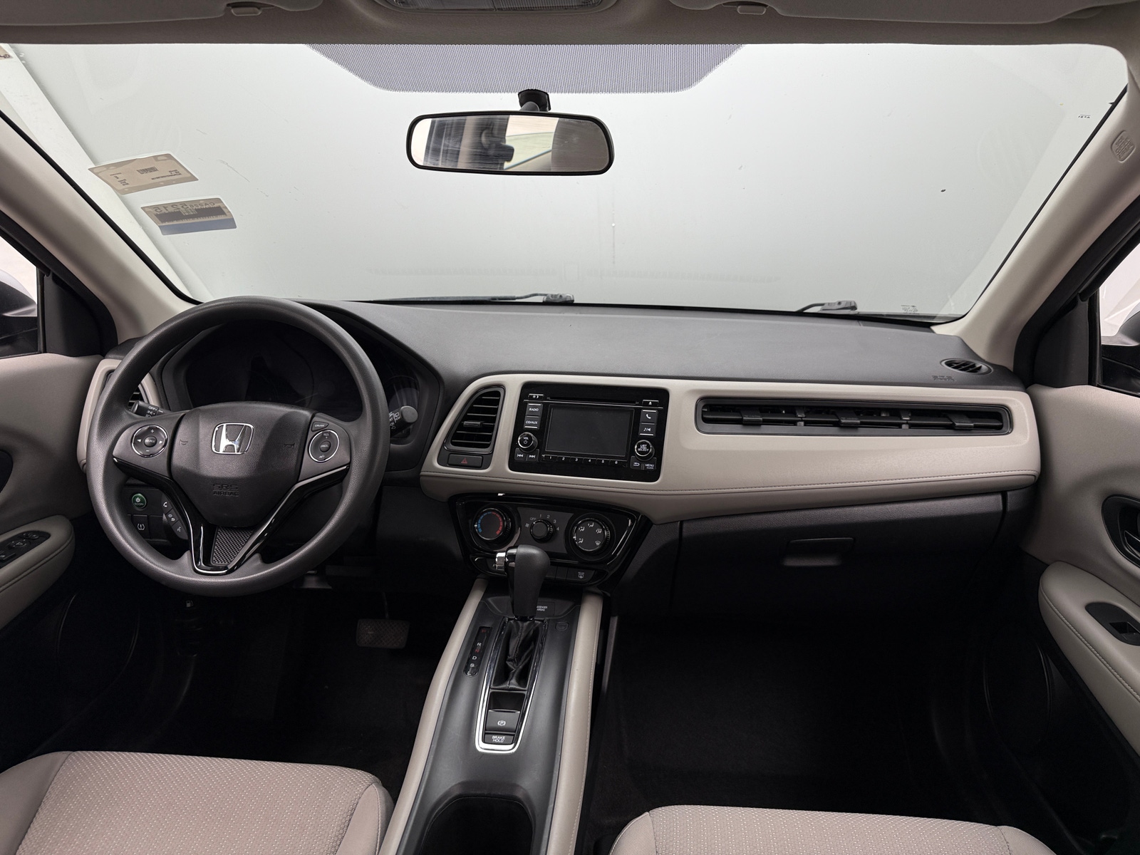 Thumbnail: 2016 Honda HR-V - 3